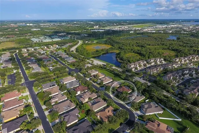 $744,900 | 7914 Edmonston Circle, Bradenton, FL 34201