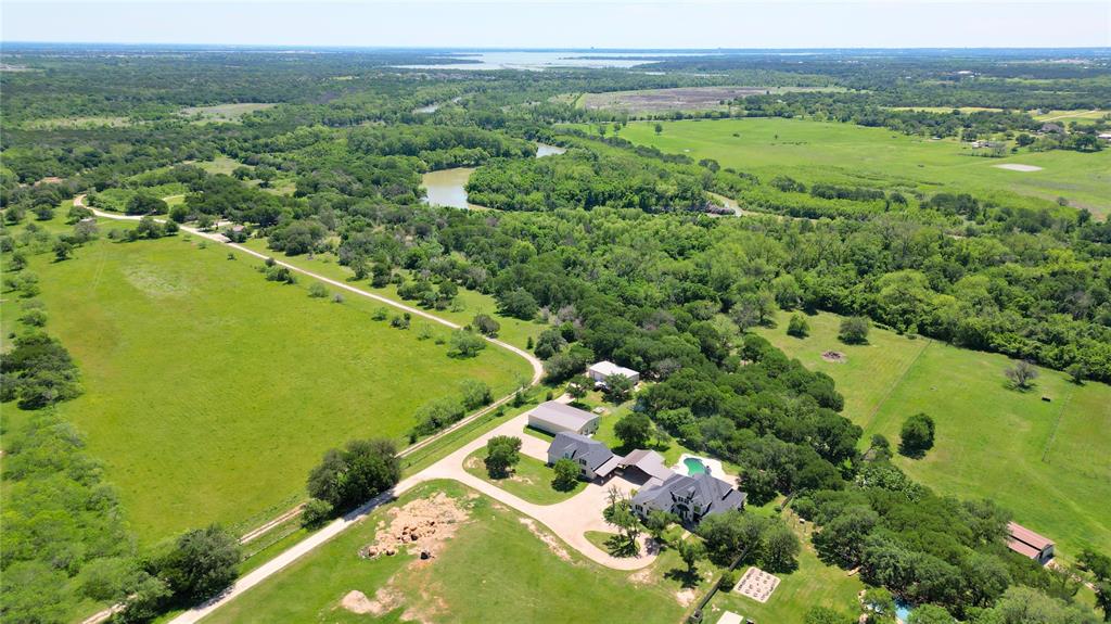 909 Higginbotham Lane China Spring, TX 76633 - Photo 36 of 40 a view of a city with an ocean