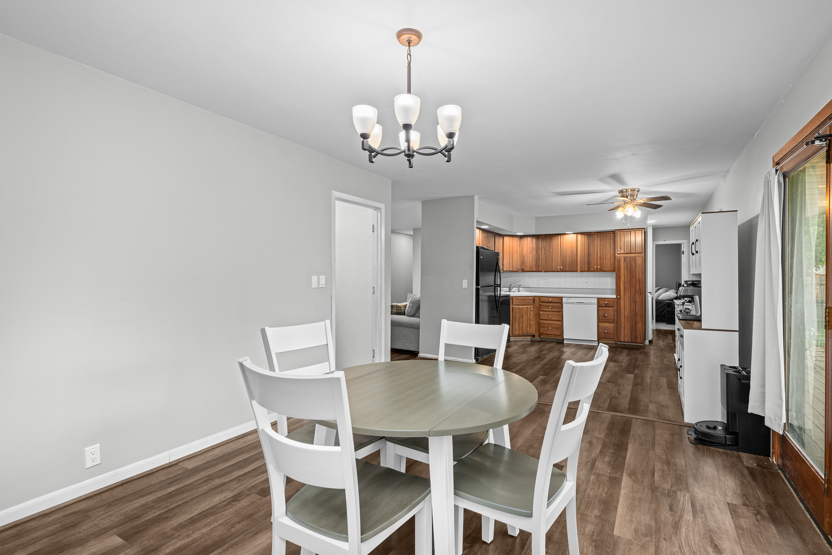 728 Westerfield Road Davenport, IA 52806 - Photo 6 of 20