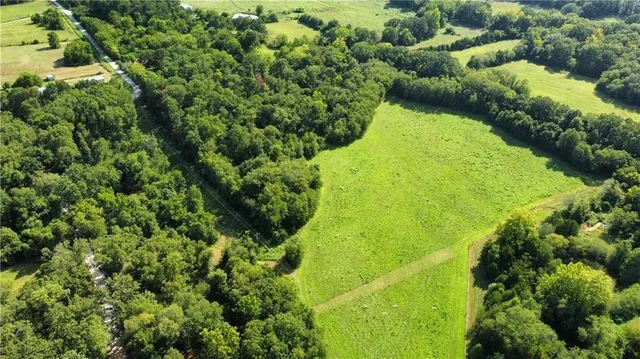 $170,000 | 425 Southeast 611th - Tract A Road, Clinton, MO 64735