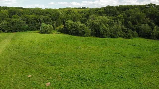 $170,000 | 425 Southeast 611th - Tract A Road, Clinton, MO 64735