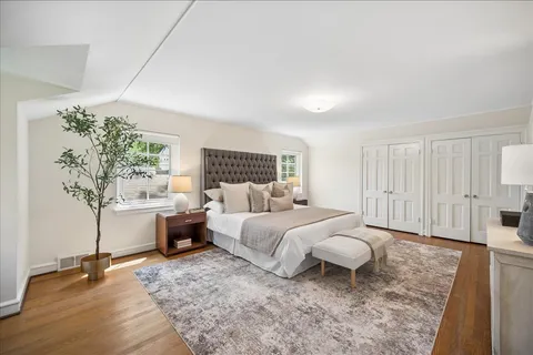 $1,650,000 | 1372 Sunview Lane, Winnetka, IL 60093