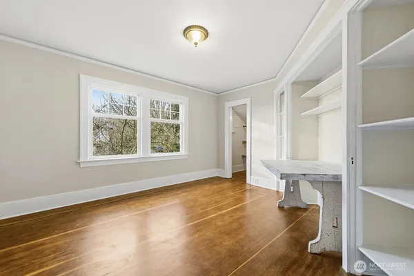 $965,000 | 3231 Grand Avenue, Everett, WA 98201