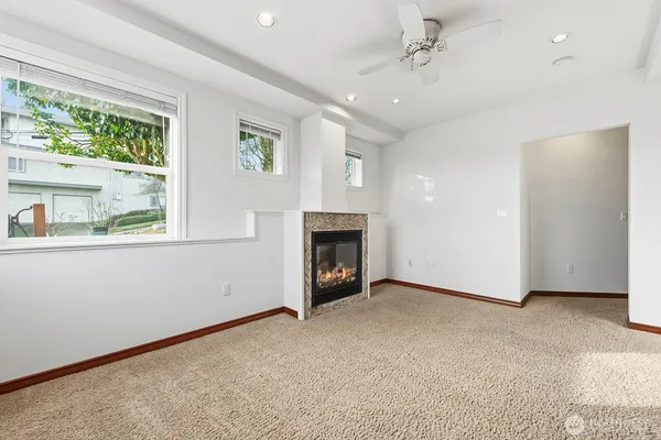 $965,000 | 3231 Grand Avenue, Everett, WA 98201