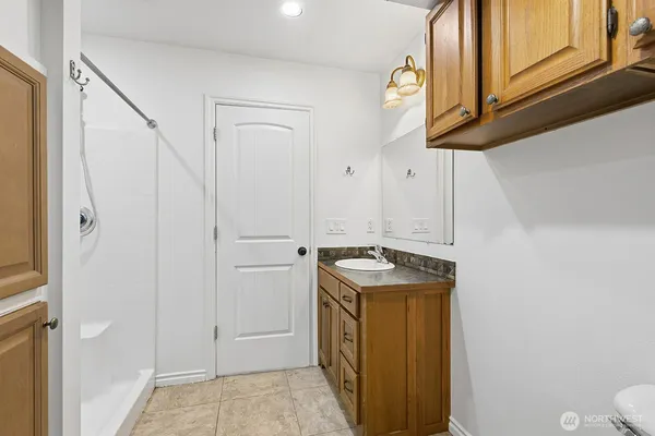 $965,000 | 3231 Grand Avenue, Everett, WA 98201