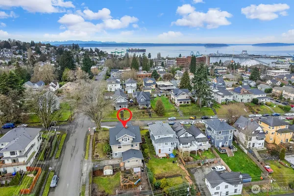 $965,000 | 3231 Grand Avenue, Everett, WA 98201