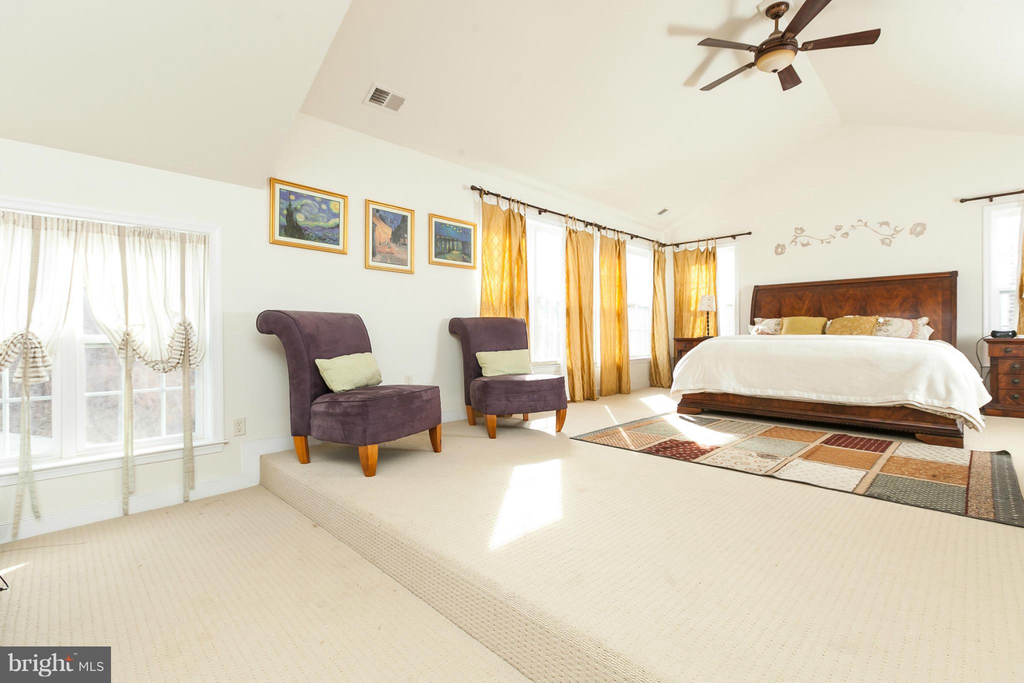 8339 Academy Road Ellicott City, MD 21043 - Photo 23 of 29 Bedroom (Master) W/ SITTTING AREA