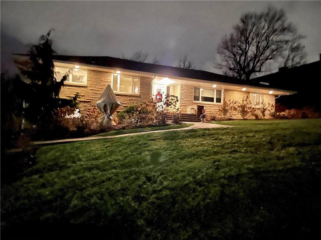44 Crestvue Road Washington, PA 15301 - Photo 3 of 20 Gallery Image 3