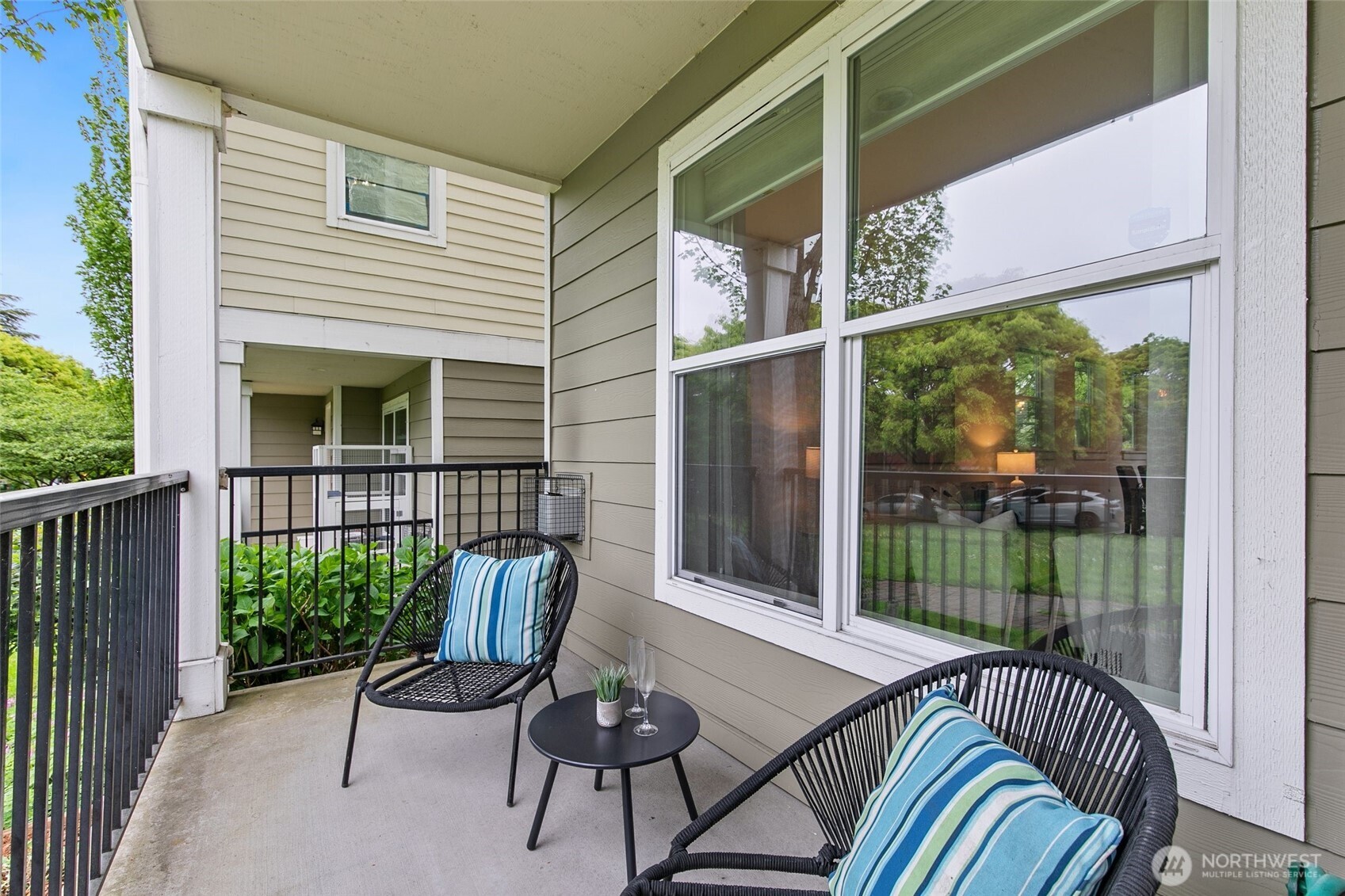 3131 Southwest Raymond Street Seattle, WA 98126 - Photo 15 of 32