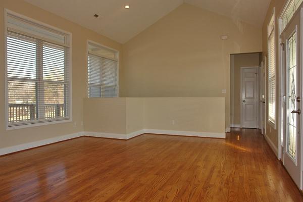 107 Little Creek Road Moneta, VA 24121 - Photo 4 of 13 Great Room