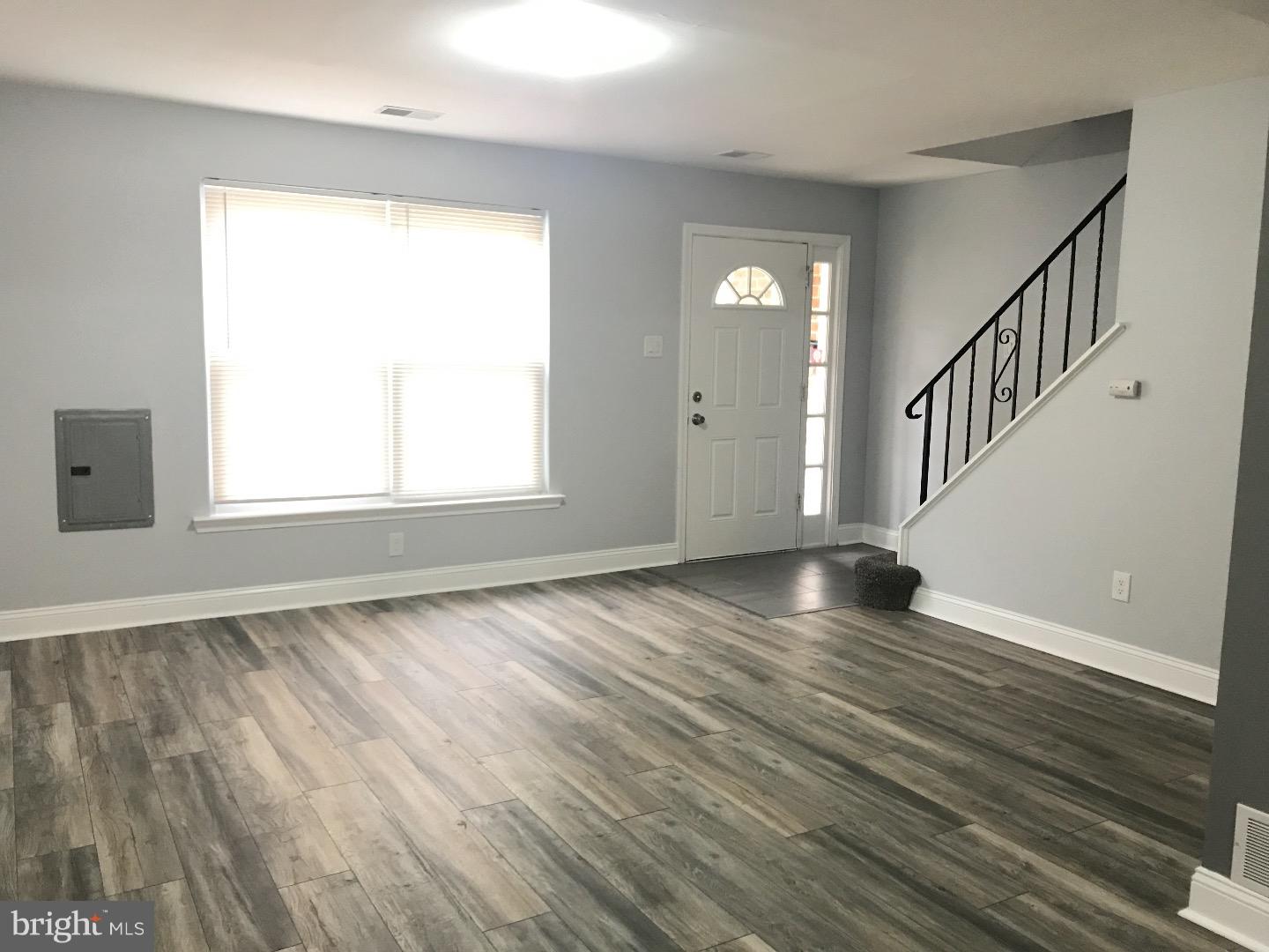 1712 Heather Place Clementon, NJ 08021 - Photo 4 of 15 Gallery Image 4
