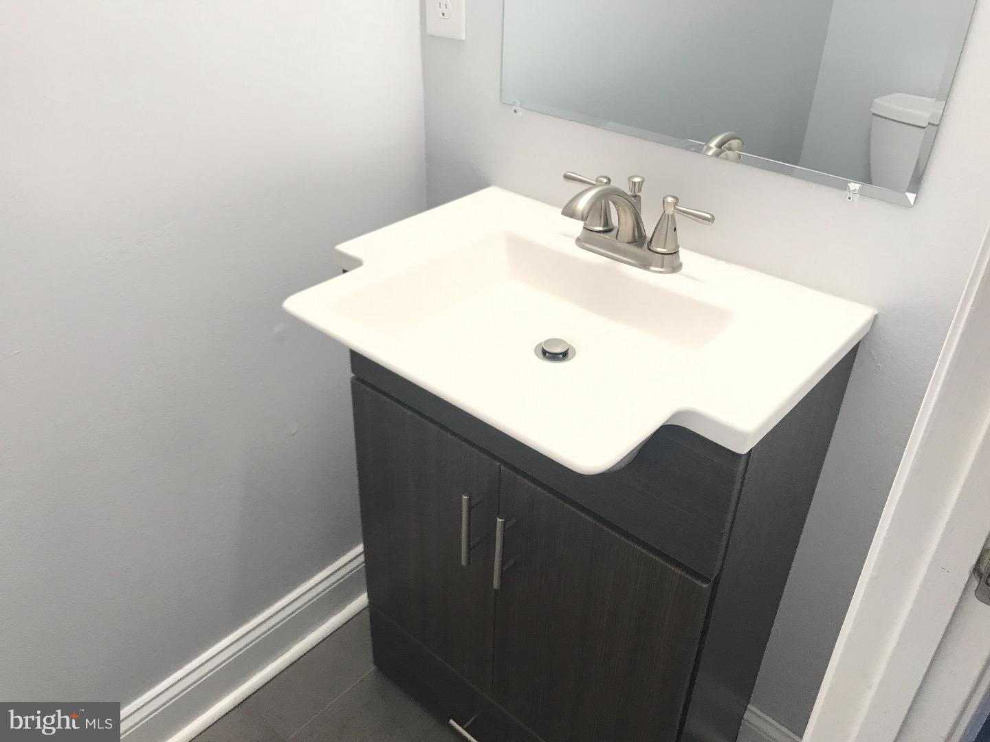 1712 Heather Place Clementon, NJ 08021 - Photo 5 of 15 Gallery Image 5