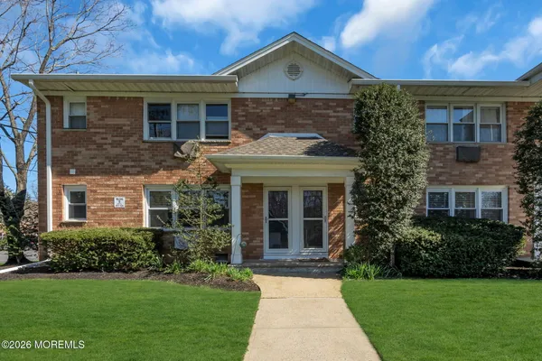 $2,600 | 96 East Avenue, Unit 97, Atlantic Highlands, NJ 07716