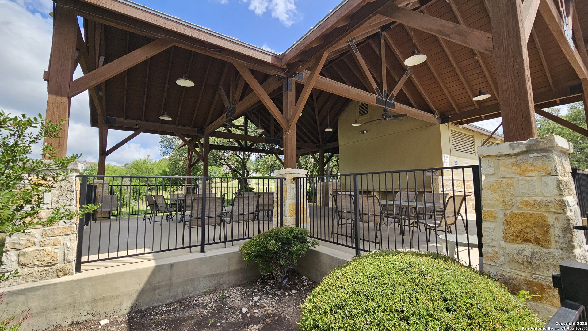 14041 Iron Horse Way Helotes, TX 78023 - Photo 41 of 49