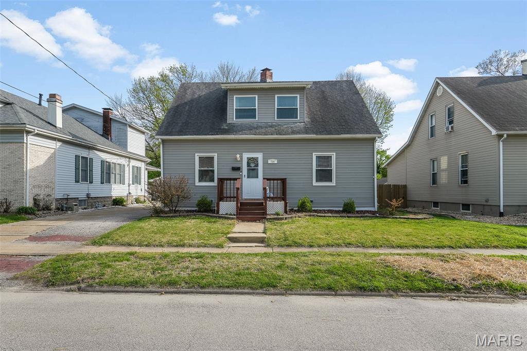 726 Maple Street Collinsville, IL 62234 - Photo 5 of 51