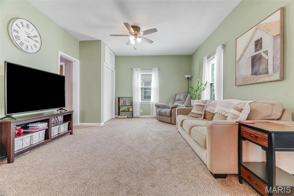 726 Maple Street Collinsville, IL 62234 - Photo 7 of 51