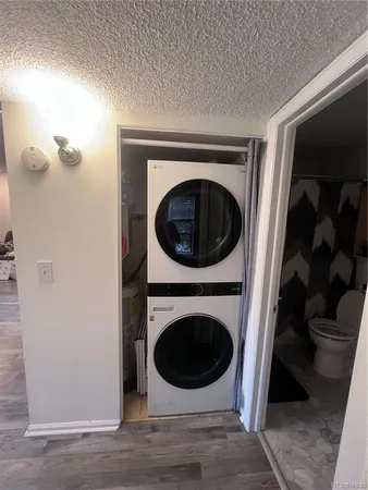 $1,800 | 2575 South Syracuse Way, Unit J308, Denver, CO 80231