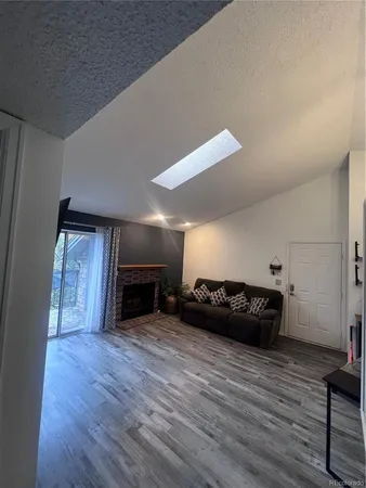 $1,800 | 2575 South Syracuse Way, Unit J308, Denver, CO 80231