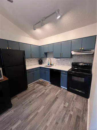 $1,800 | 2575 South Syracuse Way, Unit J308, Denver, CO 80231