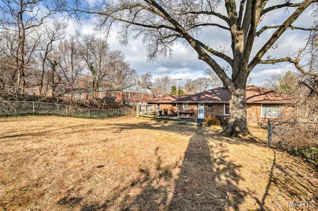 $225,000 | 18 Cardigan Drive, Ferguson, MO 63135