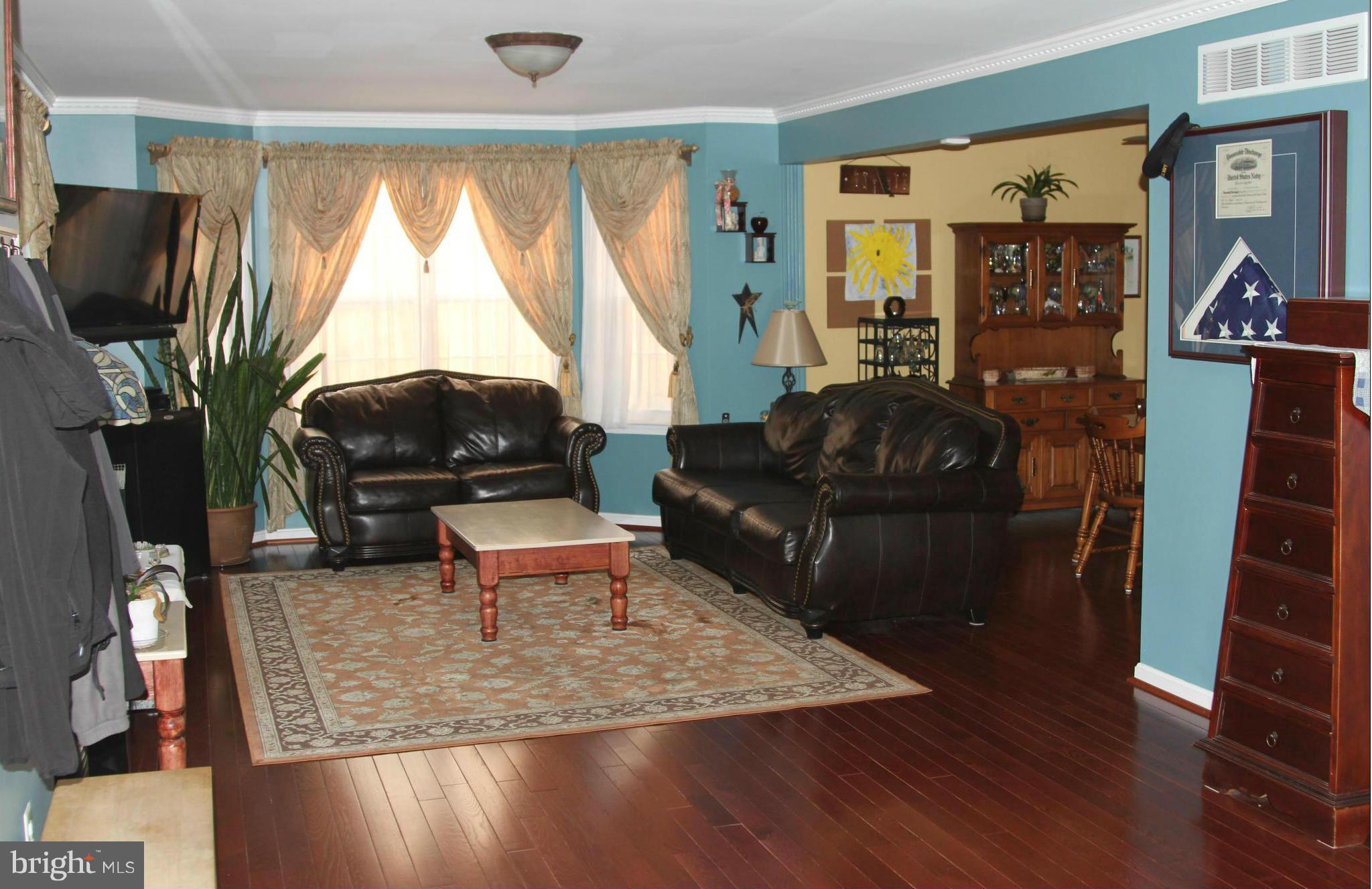 1218 Delmont Road Severn, MD 21144 - Photo 13 of 30 Living Room