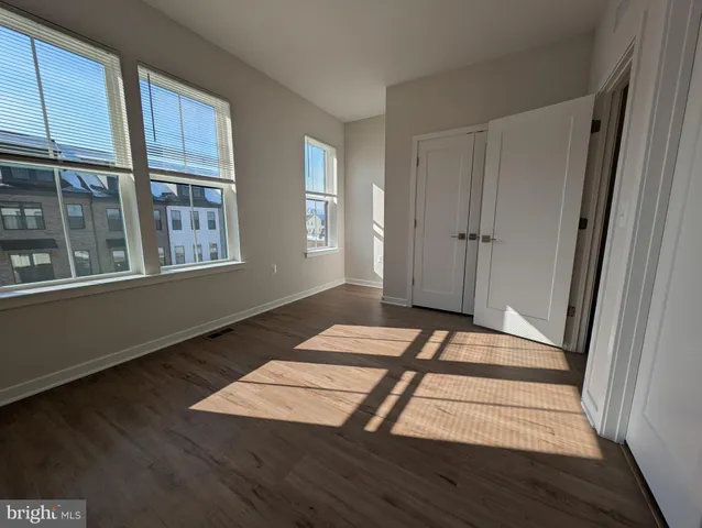 $3,700 | 22892 Tawny Pne Square, Ashburn, VA 20148