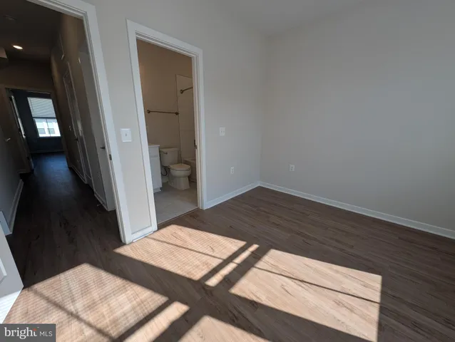 $3,700 | 22892 Tawny Pne Square, Ashburn, VA 20148