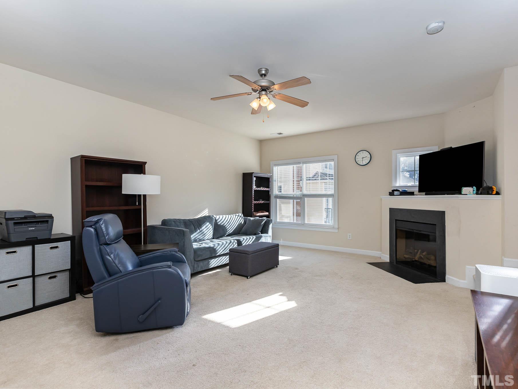 3809 Glenhaven Road Raleigh, NC 27606 - Photo 4 of 22 Gallery Image 4