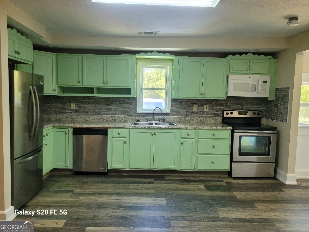 959 Whitfield Road Hogansville, GA 30230 - Photo 5 of 10