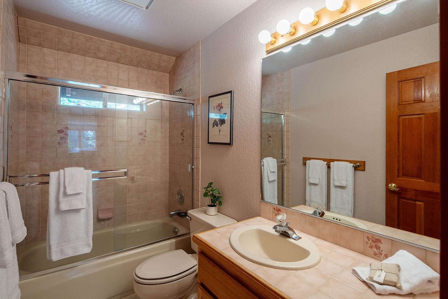 11904 Bennett Flat Road Truckee, CA 96161 - Photo 18 of 21 Gallery Image 18