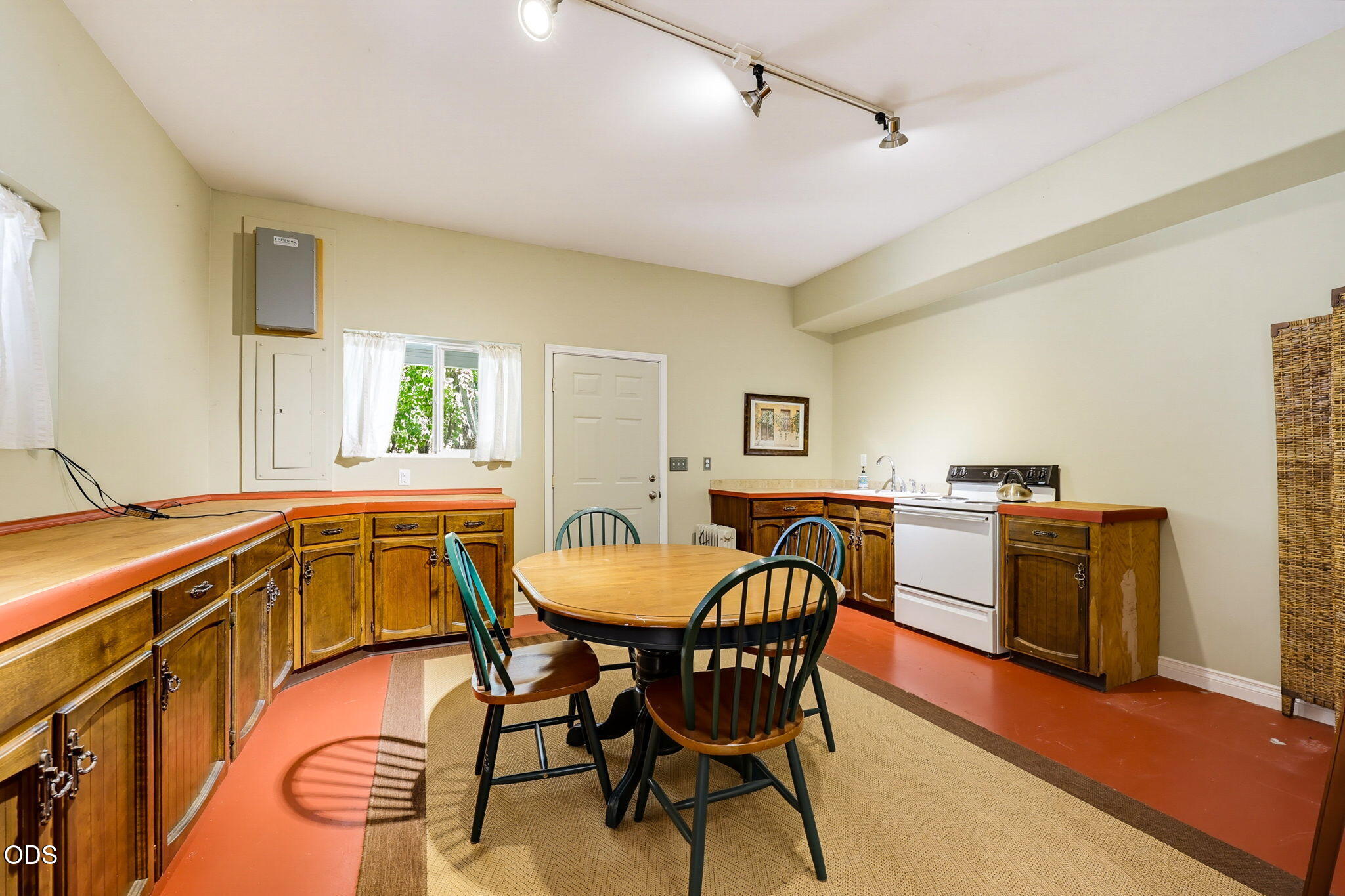 7935 Upper Applegate Road Jacksonville, OR 97530 - Photo 56 of 103