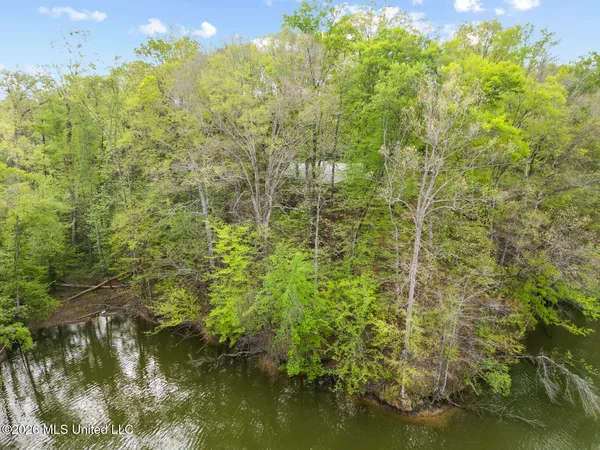 $275,000 | 110 Beechtree Road, Vicksburg, MS 39183
