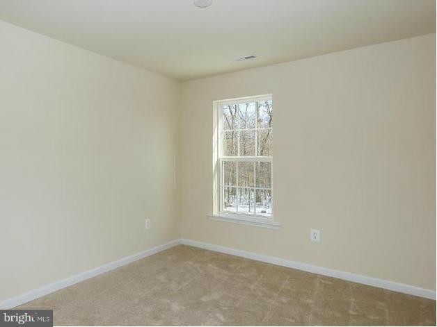 8686 Pine Road Jessup, MD 20794 - Photo 11 of 15 Bedroom