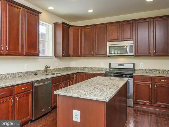 8686 Pine Road Jessup, MD 20794 - Photo 4 of 15 Kitchen