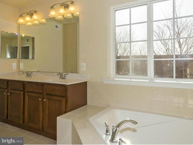 8686 Pine Road Jessup, MD 20794 - Photo 8 of 15 Bath (Master)