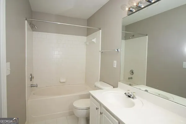 $2,800 | 5142 Manerdale Drive Southeast, Atlanta, GA 30339