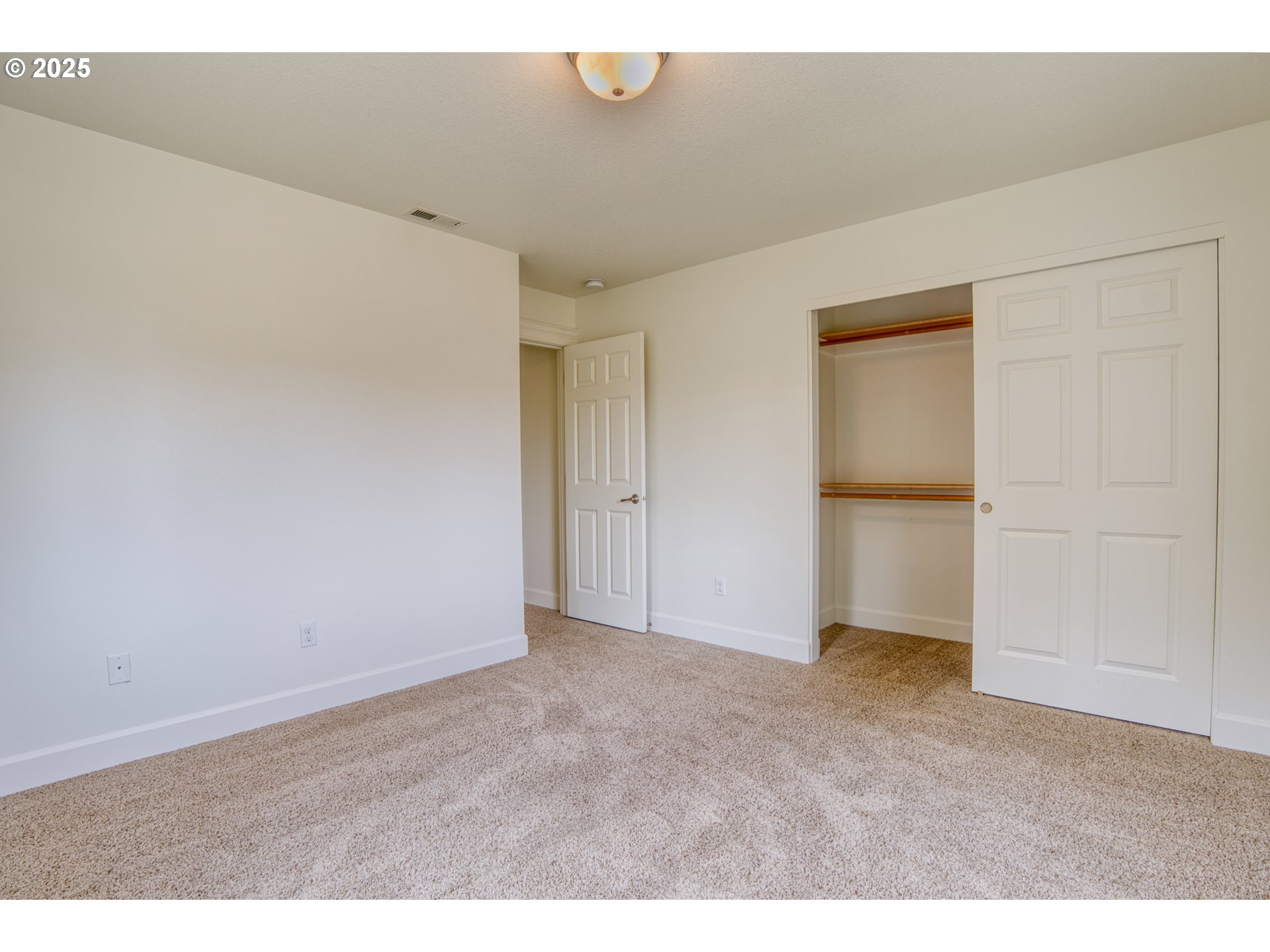 1155 Rodeo Drive White Salmon, WA 98672 - Photo 27 of 43 Gallery Image 27