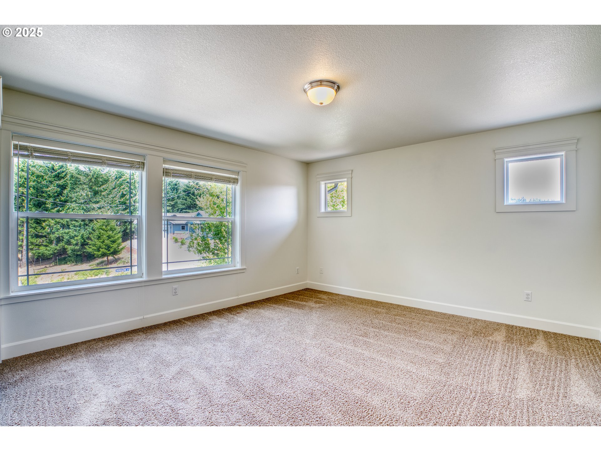 1155 Rodeo Drive White Salmon, WA 98672 - Photo 28 of 43 Gallery Image 28