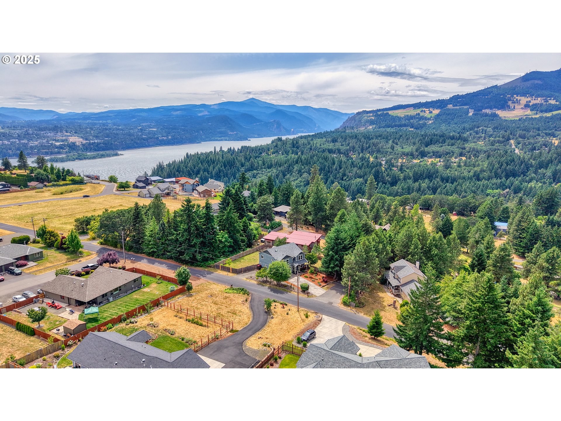 1155 Rodeo Drive White Salmon, WA 98672 - Photo 36 of 43 Gallery Image 36