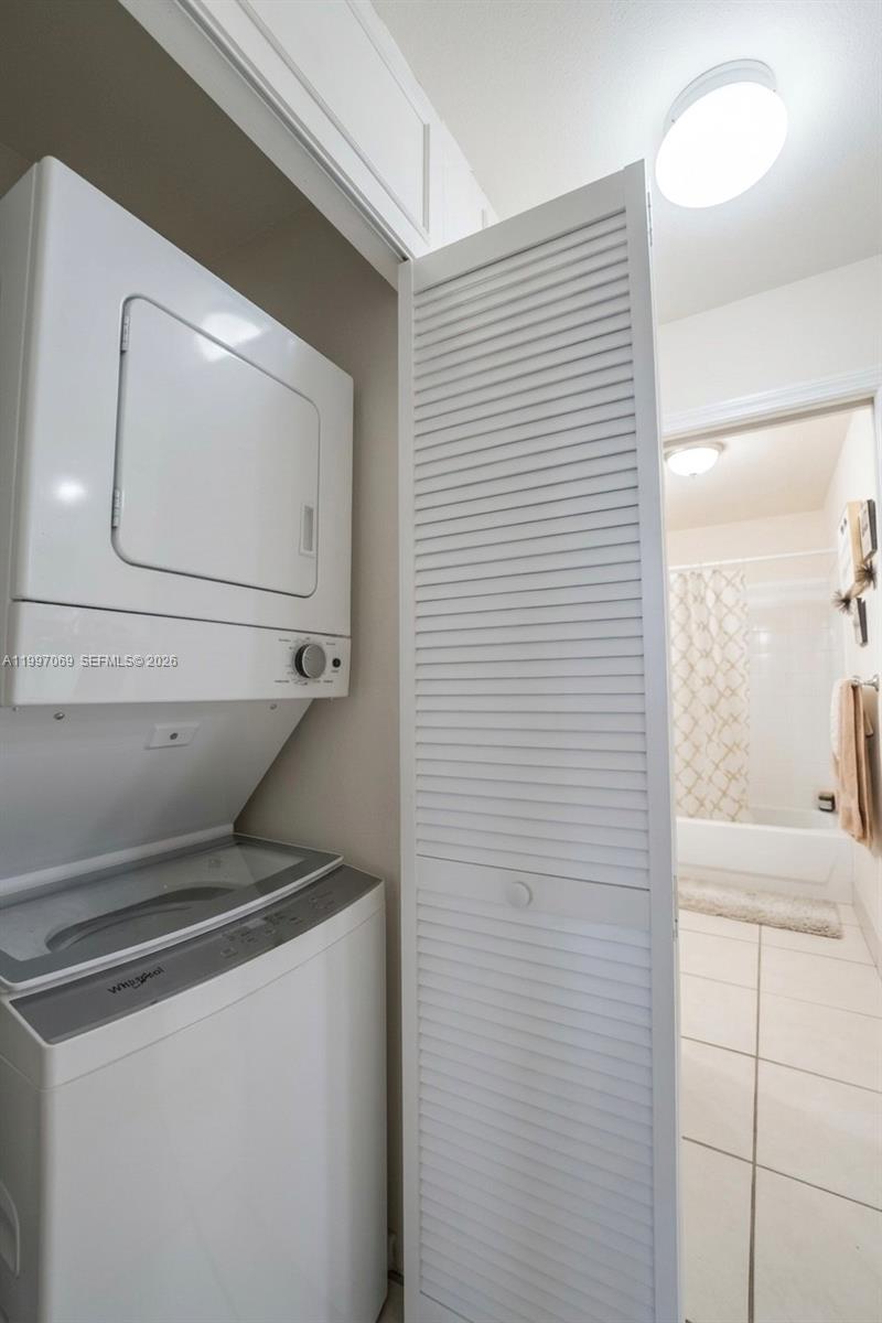 27 Royal Palm Way, Unit 102 Boca Raton, FL 33432 - Photo 23 of 39