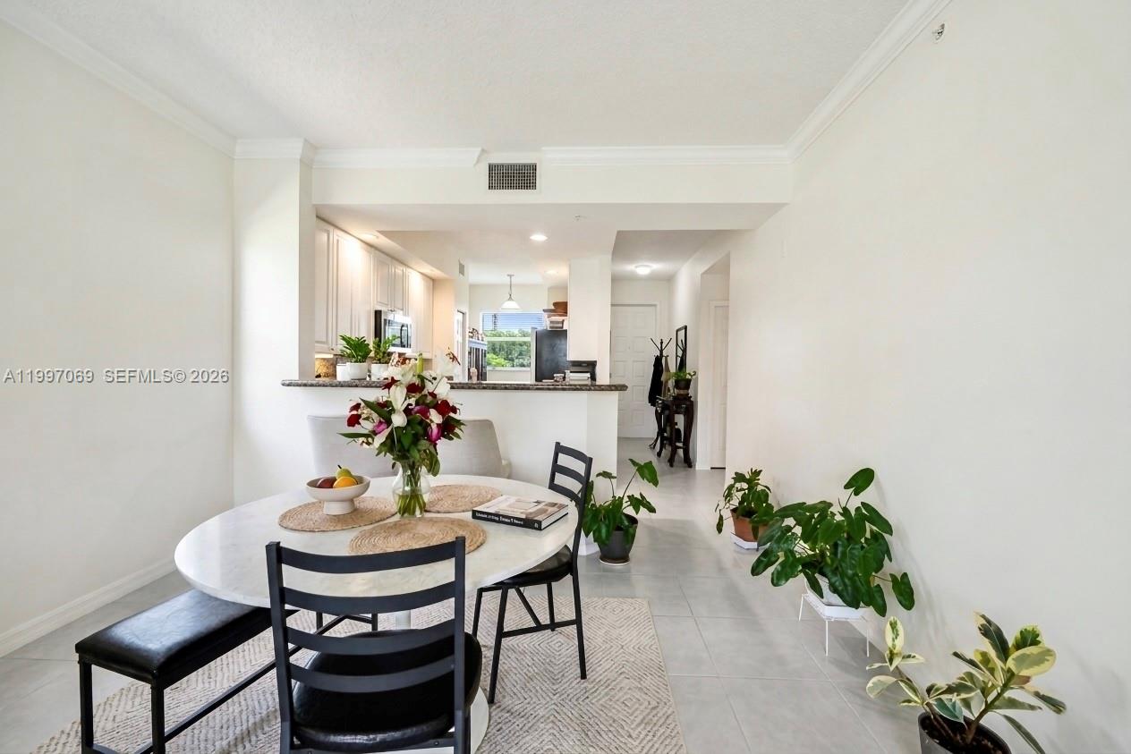 27 Royal Palm Way, Unit 102 Boca Raton, FL 33432 - Photo 8 of 39