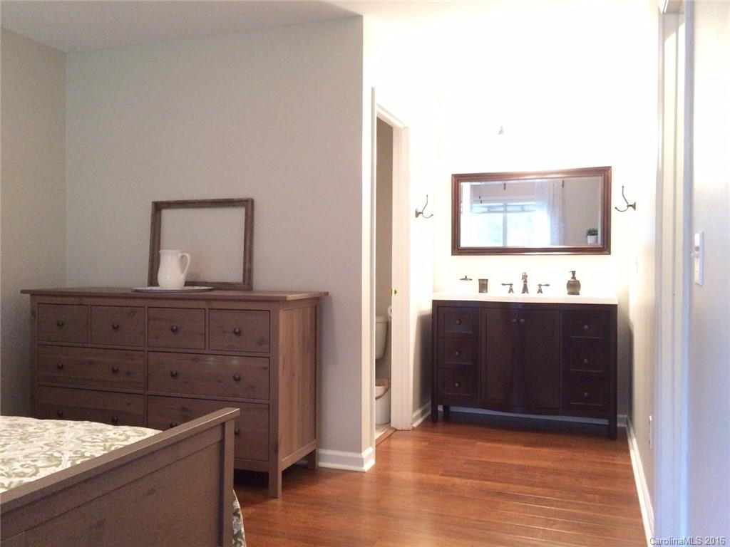 10101 Hambright Road, Unit 2 Huntersville, NC 28078 - Photo 17 of 23 Gallery Image 17