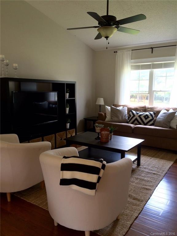 10101 Hambright Road, Unit 2 Huntersville, NC 28078 - Photo 7 of 23 Gallery Image 7