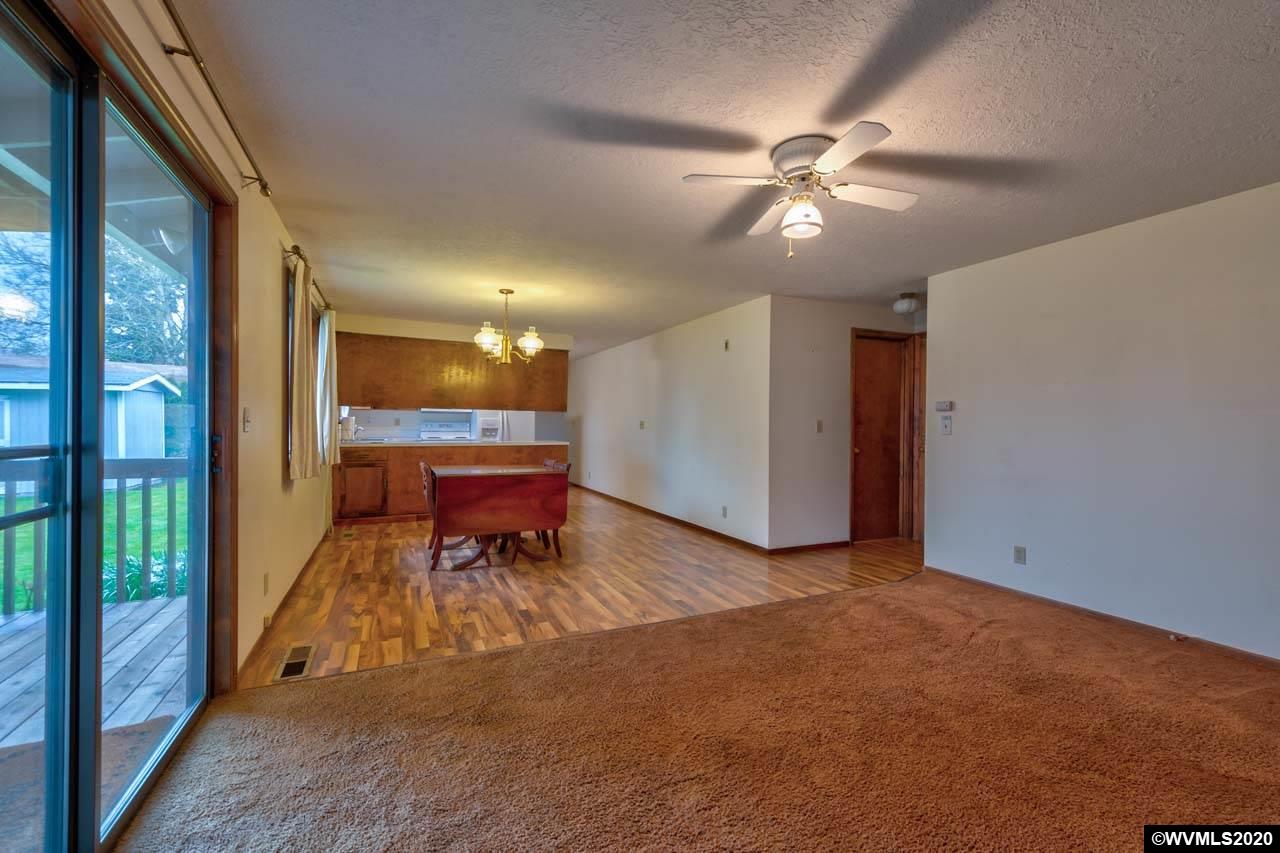 4964 Swegle Road Northeast Salem, OR 97301 - Photo 15 of 32