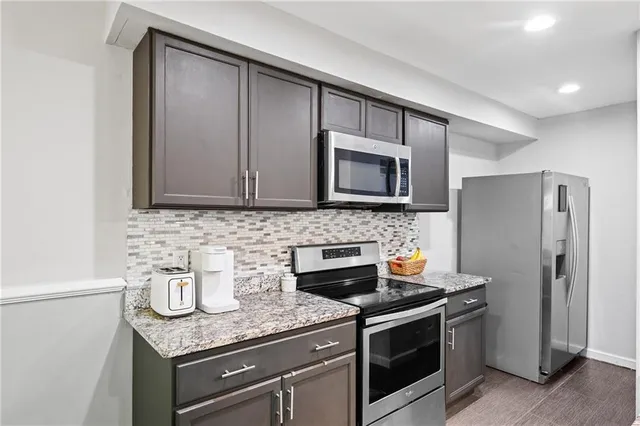 $155,000 | 1351 Old Coach Road Southwest, Marietta, GA 30008