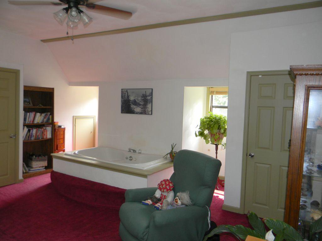 5889 Quarterwood Road Thaxton, VA 24174 - Photo 18 of 25 Master Bedroom