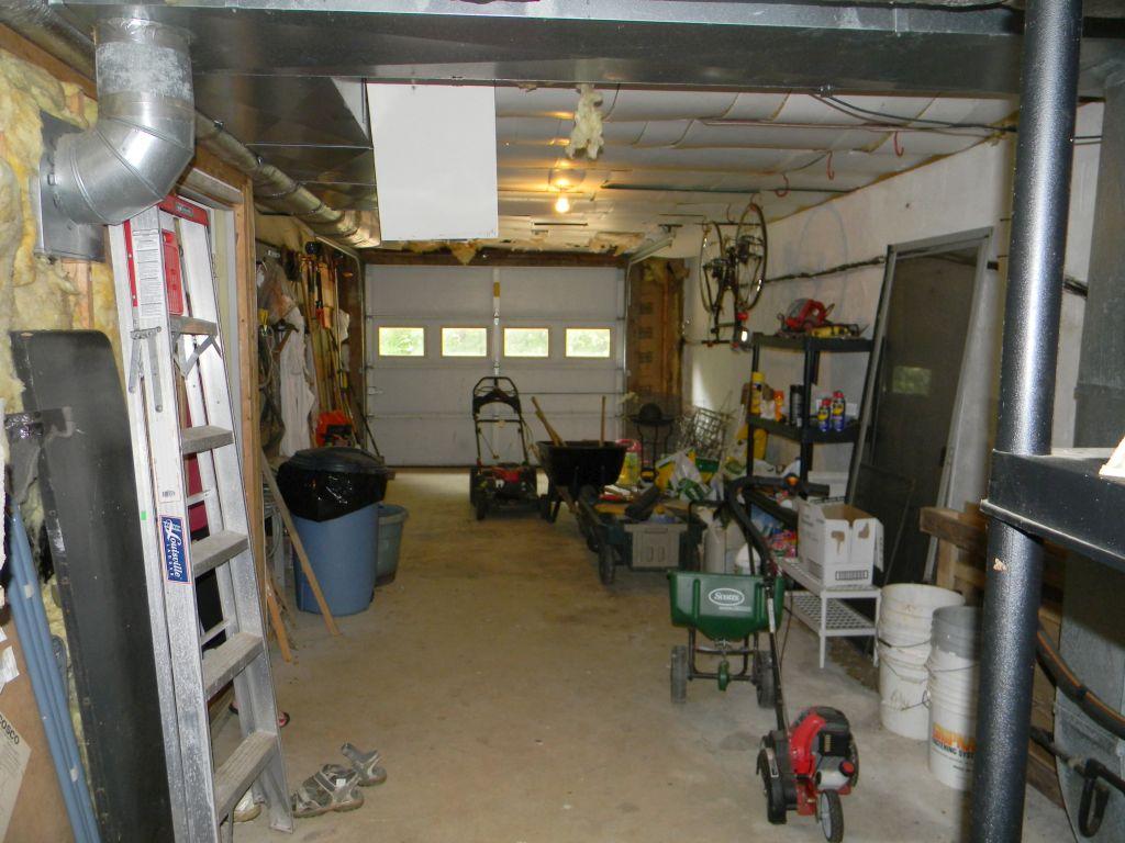 5889 Quarterwood Road Thaxton, VA 24174 - Photo 23 of 25 Tandem 2 Car Garage