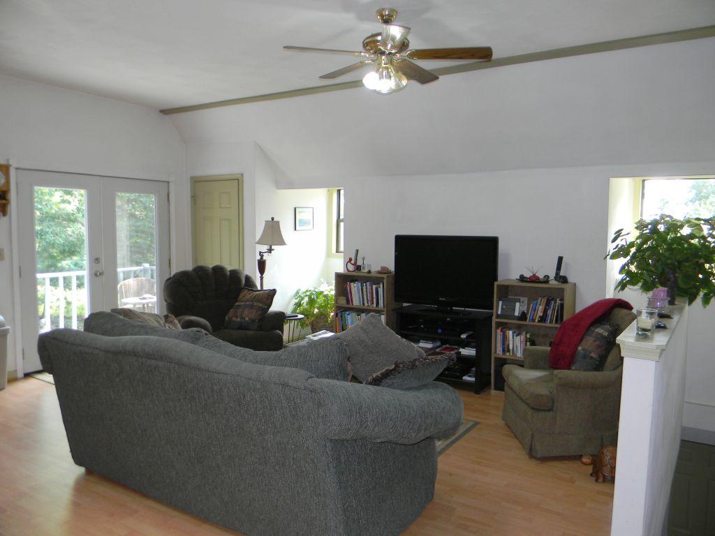5889 Quarterwood Road Thaxton, VA 24174 - Photo 7 of 25 Great Room