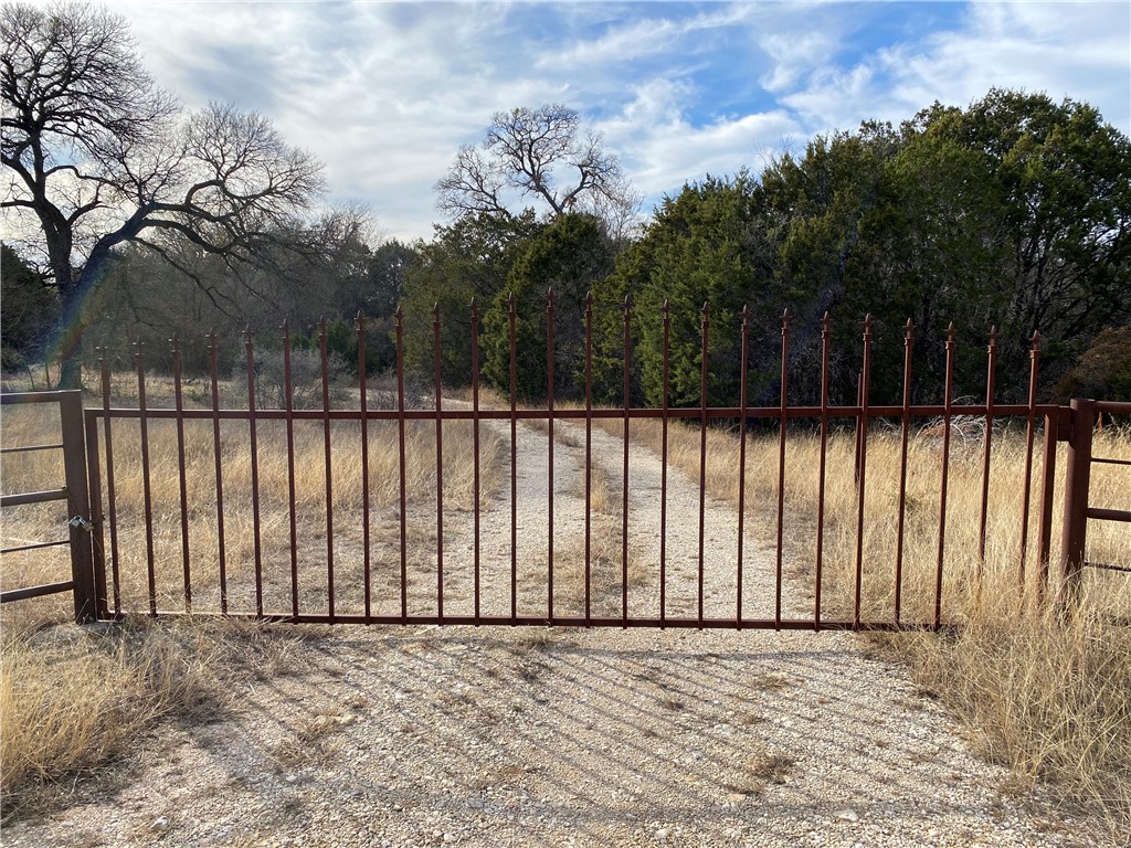 2590 South County Road 289 Georgetown, TX 78633 - Photo 1 of 1