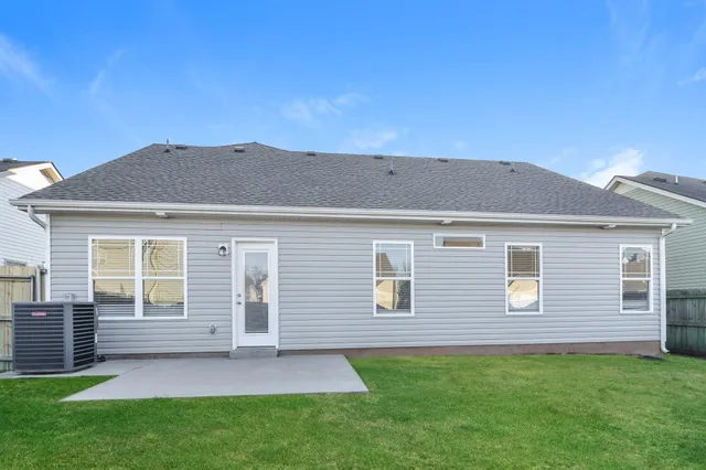 $2,500 | 3228 Willingham Run, Murfreesboro, TN 37128